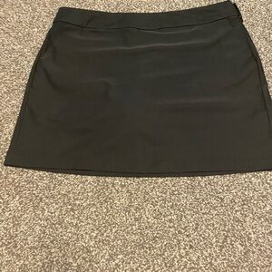 Nike Women's Black Mini Skirt golf skort